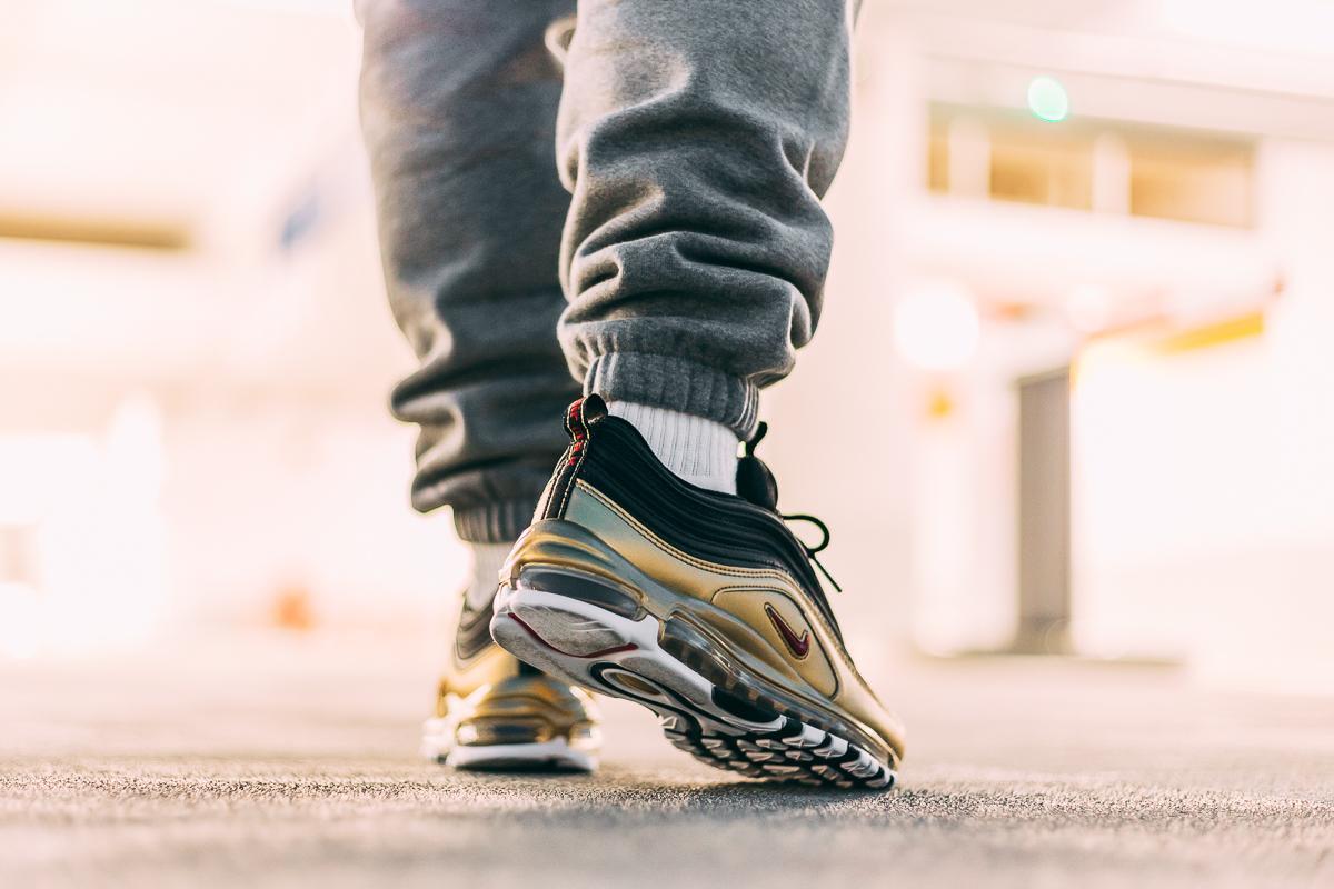 Air max 97 hot sale qs gold black